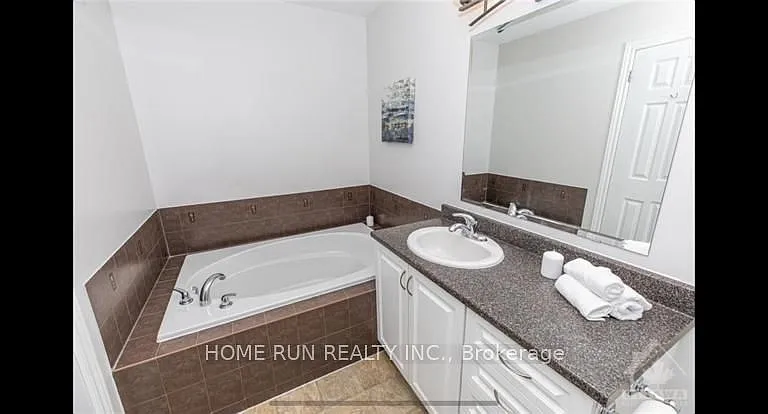 395 Statewood Dr — Photo 22
