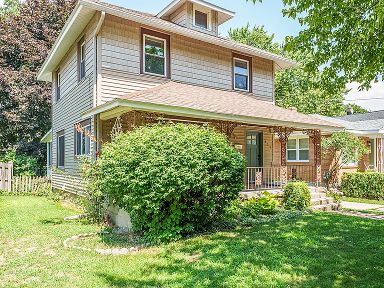 939 Veto St NW — Photo 6