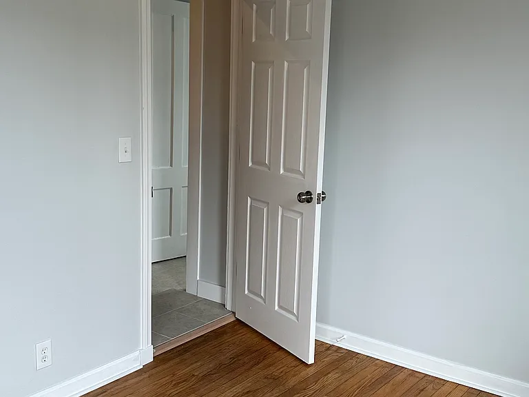 19 Pleasant Ave #2 — Photo 17