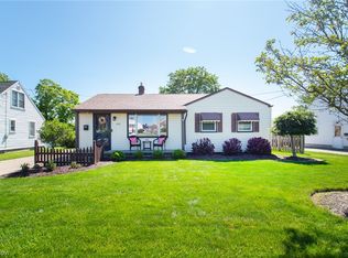 858 5th St, Struthers, OH 44471