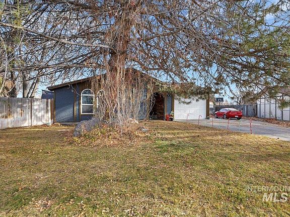 2nd image of 1964 Alta Dr