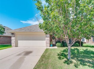 932 Seider Ln, Grand Prairie, TX 75052