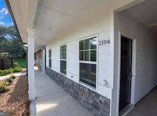 2104 Irvin Ct, Kennesaw, GA 30144