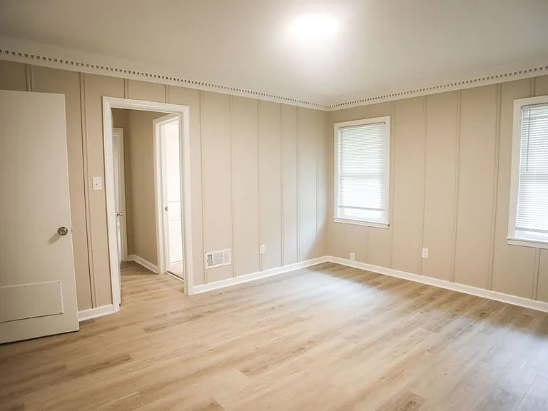 3023 Colonial Dr — Photo 4