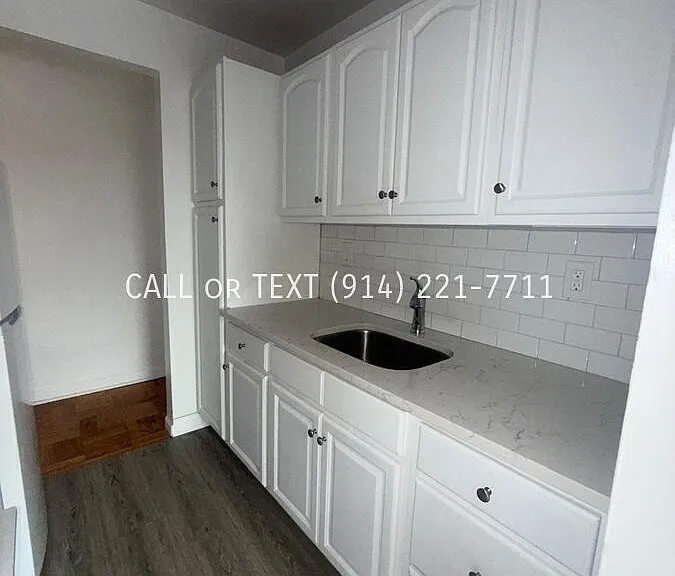 793 McLean Ave #4A — Photo 2