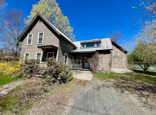 27 School St, Randolph, VT 05060
