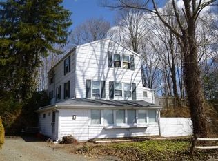 90 Rowley Rd, Woodbury, CT 06798