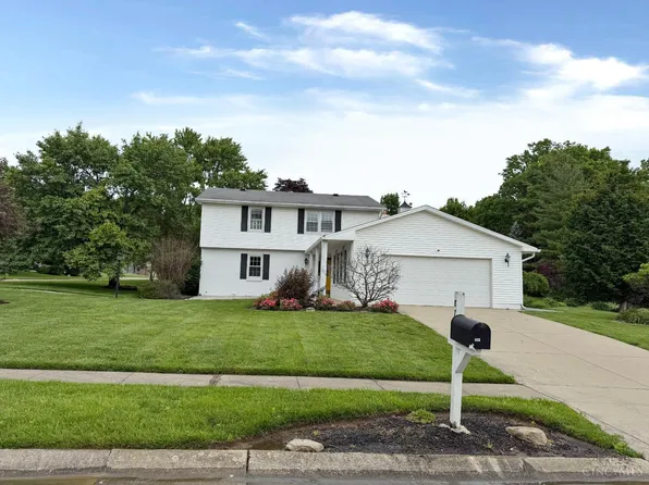 876 Maple Ridge Ct, Fairfield, OH 45014