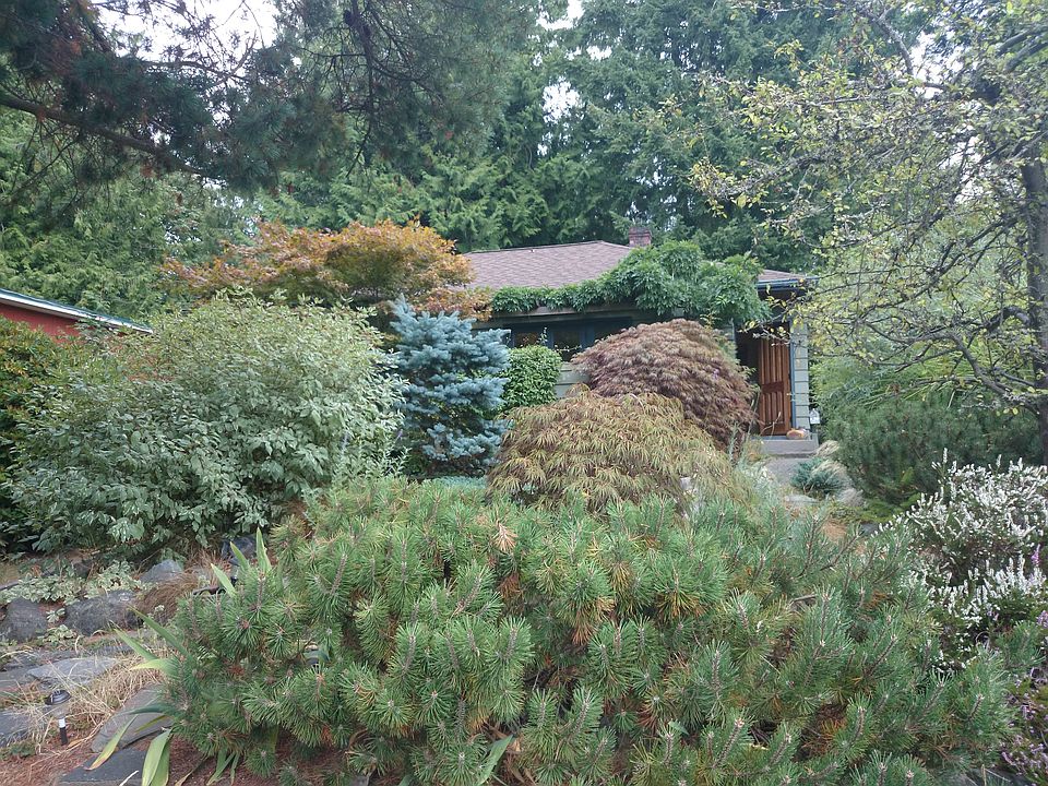2nd image of 7018 30th Ave NE