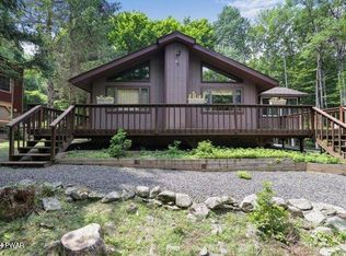 143 Oak Cir, Lake Ariel, PA 18436