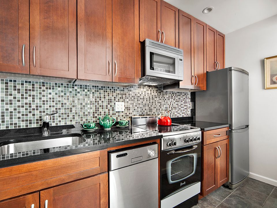 1st image of 2 Tudor City Pl APT 1KN
