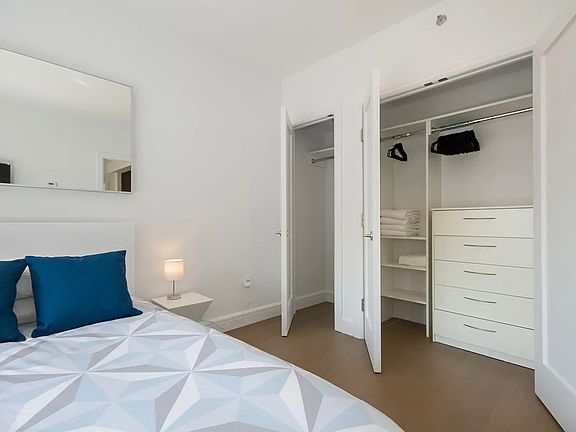 5th image of 311 W 50th St APT 6F