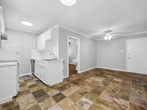 3618 Garrott St Apartments