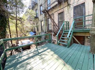 821 Union St APT 1R, Brooklyn, NY