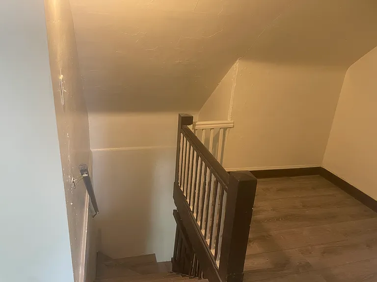 7541 S Rhodes Ave — Photo 20