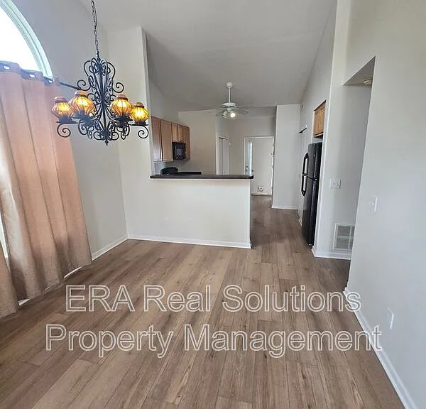 2577 Silver Fir Ln — Photo 10