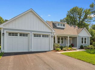 28 Spinnaker St, Sandwich, MA 02563