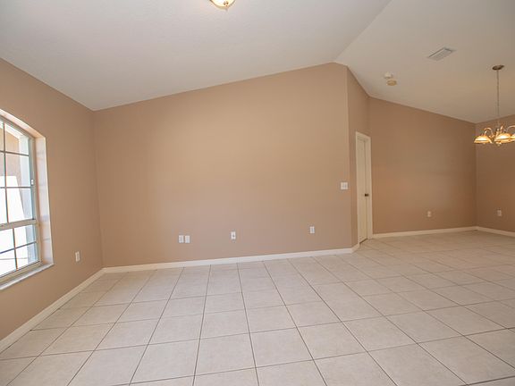 4th image of 7155 Ann Catherine Ct
