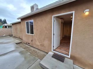 8157 Cantaloupe Ave, Panorama City, CA 91402