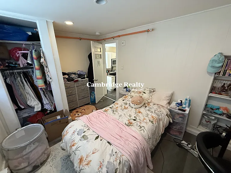 357-359 Cambridge St #3R — Photo 6