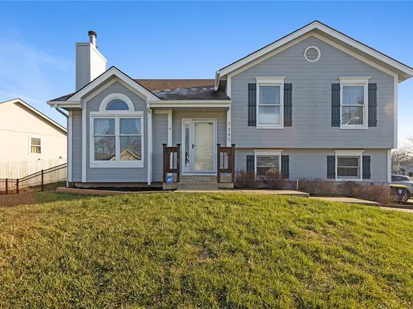 7205 N Hickory St, Kansas City, MO 64118