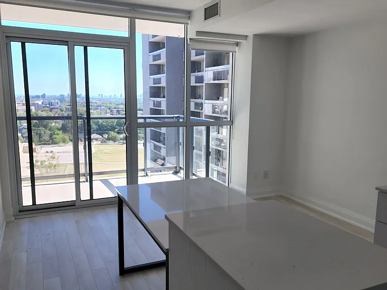 1461 Lawrence Ave W #1501 — Photo 12