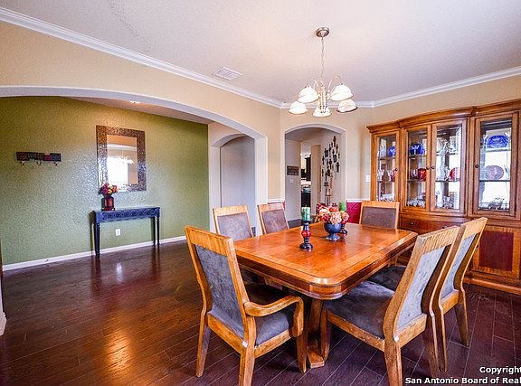 4th image of 11811 Jasmine Way