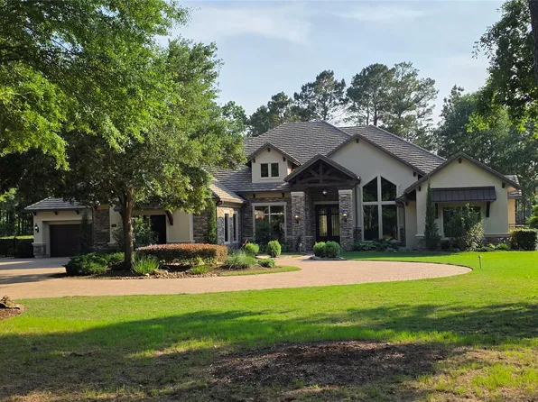 852 Eagle Pointe Dr, Montgomery, TX 77316