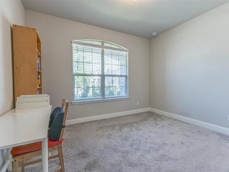 3920 Bentgrass Rd — Photo 21