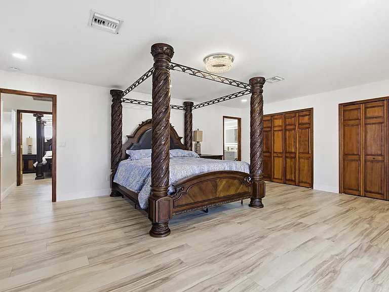 Upper Level Master - Very spacious and bright with his and hers closets