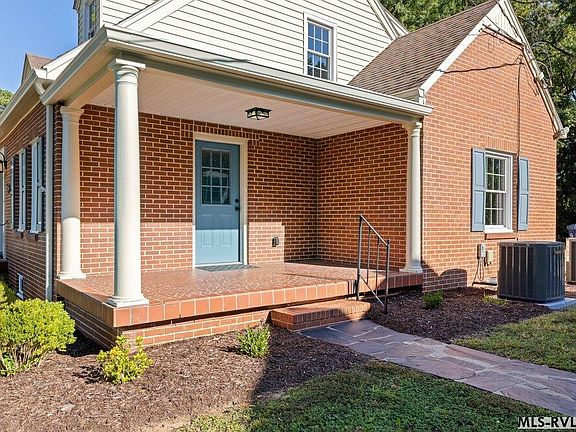 3rd image of 206 Chaptico Rd