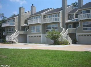 717 Bienville Blvd APT A5, Ocean Springs, MS 39564