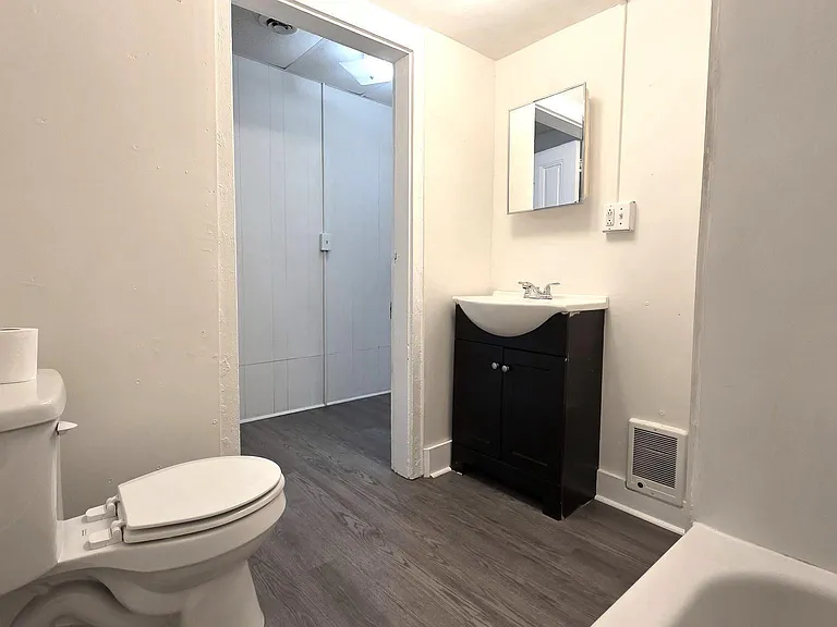 10 Dorman St #A — Photo 11