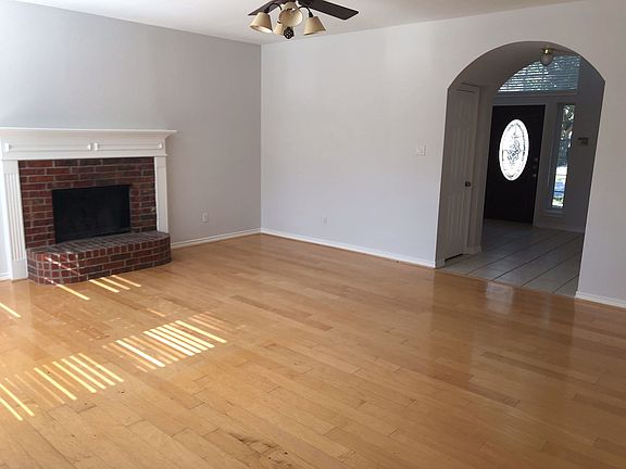 2nd image of 5712 Kensington Dr