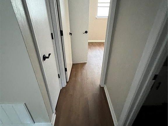 5th image of 9628 Elnora St APT D