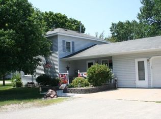 110 1st Ave SE, Rockford, IA 50468