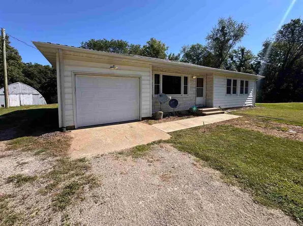 1418 Amana Rd NW, Amana, IA 52203