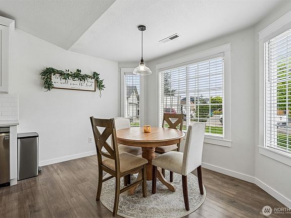 5th image of 15518 NE 88th Street