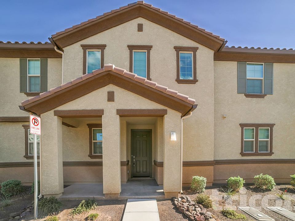 1st image of 16221 W La Ventilla Way