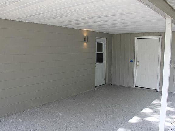 4th image of 5005 N Orange Ave