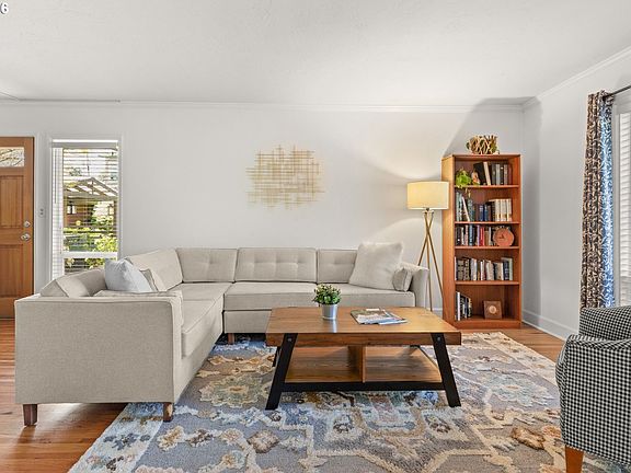 3rd image of 611 NE Church St #6
