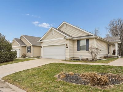 10015 N Glenstone Ct, Johnston, IA, 50131