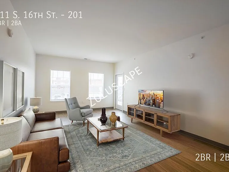 Tin Plate Square Apartments White — Photo 2