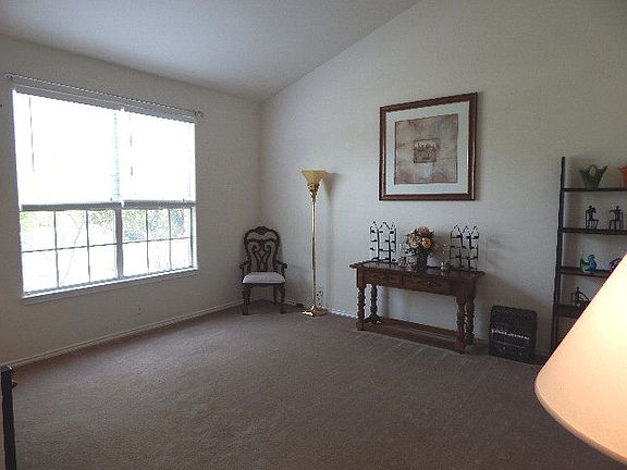 2nd image of 4101 Santa Marina St