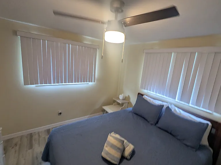 729 Myrtle Ave — Photo 23