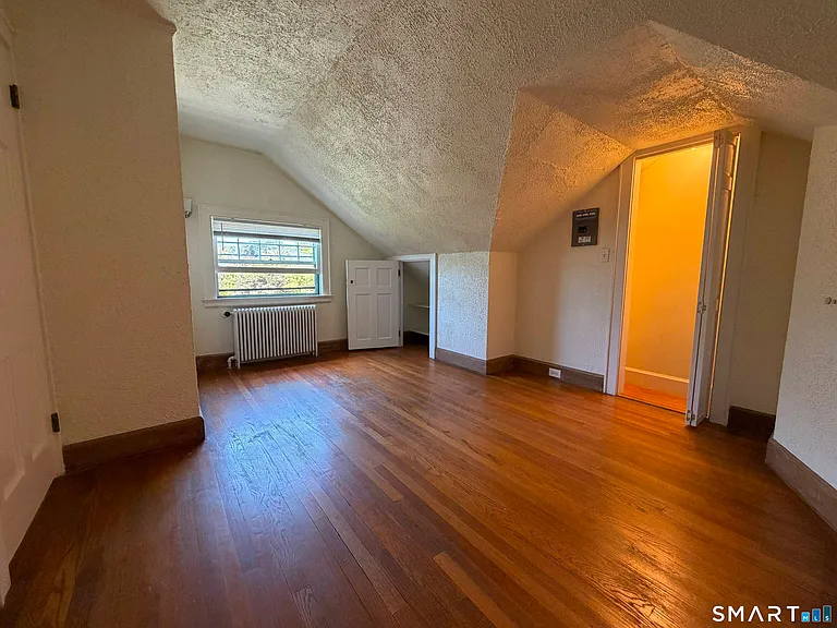 105 Crystal St #2 — Photo 4