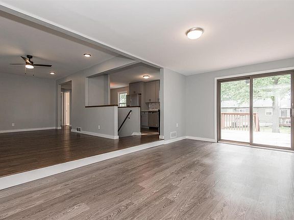 2nd image of 9541 Erie Dr