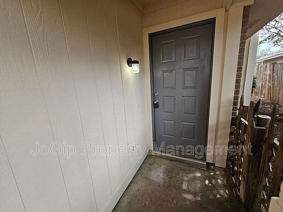 2nd image of 311 Bryant Ln