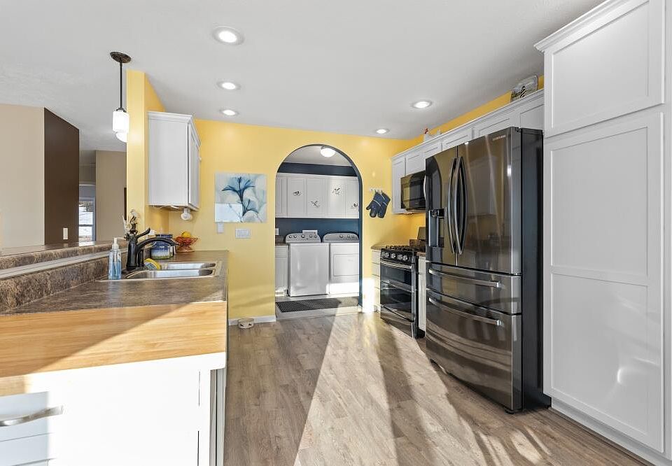 9807 Strawberry Lake Dr, Evart, MI 49631 Zillow