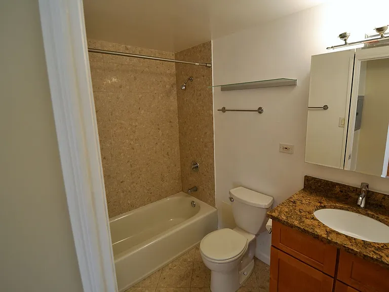 4180 Marine Terrace Apartments — Photo 93